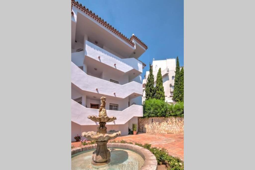Macas Apartment Parque De La Paloma Pueblo Quinta Benalmadena Con Vistas Al Mar Piscina Y A 3 Minutos De La Playa Buitenkant foto